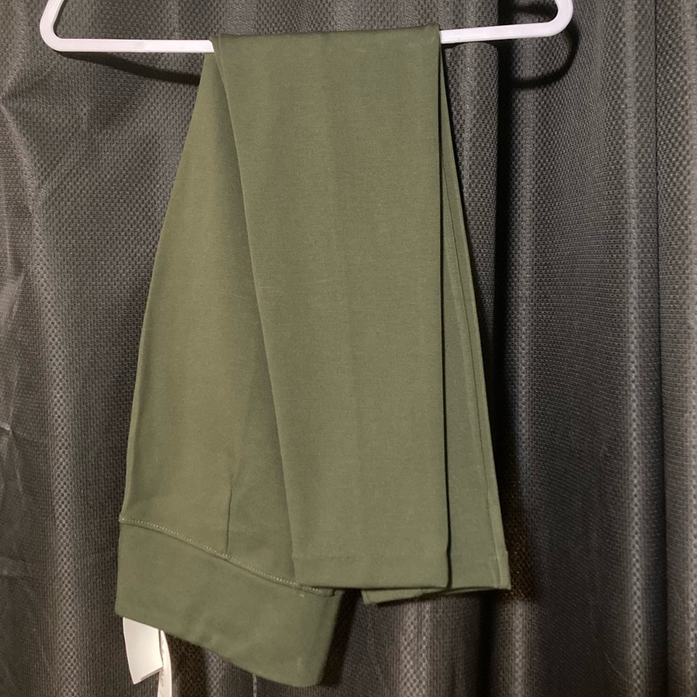 NWT STONE 33 - Terri Ponte Skinny Pant
